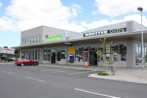 Waimauku Shopping Area